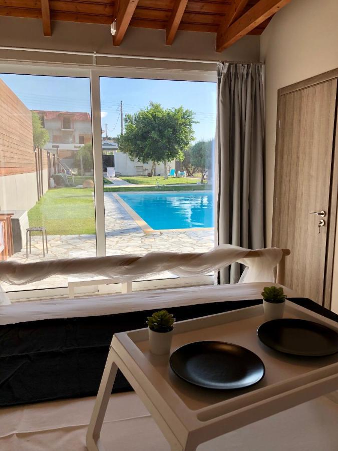 Sunlit Pool House Βίλα Ποσειδωνία Εξωτερικό φωτογραφία