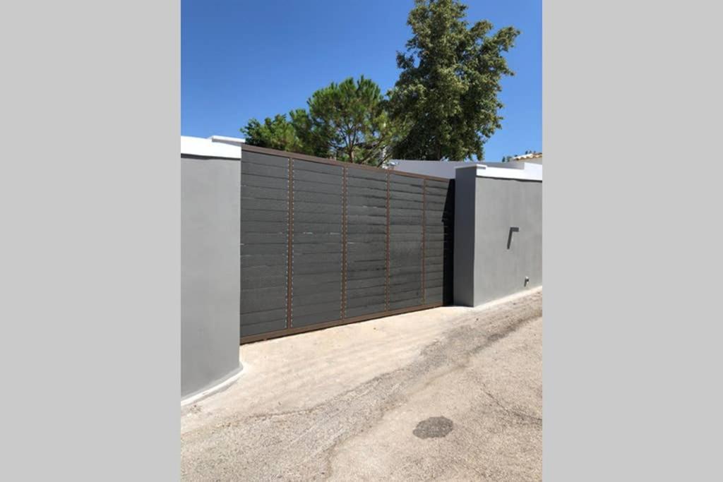 Sunlit Pool House Βίλα Ποσειδωνία Εξωτερικό φωτογραφία